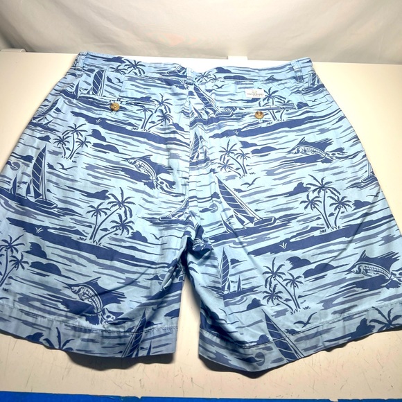 Vineyard Vines Club Shorts Blue Tropical Palm Pockets W35 Inseam 7” - Picture 2 of 3